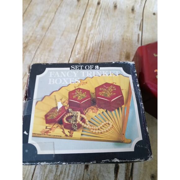 Vtg Trinket Boxes Boites Hexagonales 3 Burgundy Floral Stacking Trinket Boxes - Picture 5 of 5